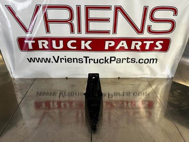 Peterbilt 379 Bracket