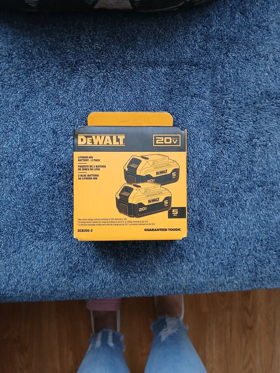 DEWALT 20V MAX 2.0 Ah Lithium-Ion Battery 2-Pack (Model: DCB205-2)