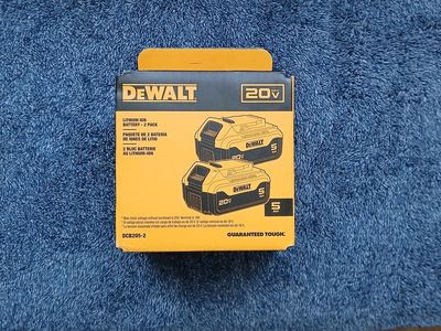 DEWALT 20V MAX 2.0 Ah Lithium-Ion Battery 2-Pack (Model: DCB205-2)