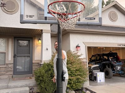 Lifetime Shatter-Proof Adjustable Portable Basketball Hoop System