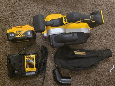 DeWalt 20V XR Belt Sander Kit with 6AH Battery & Charger