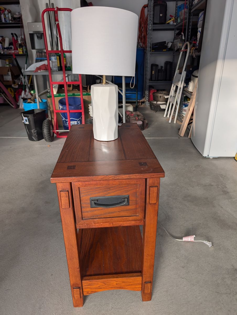 nightstand with drawer and lamp