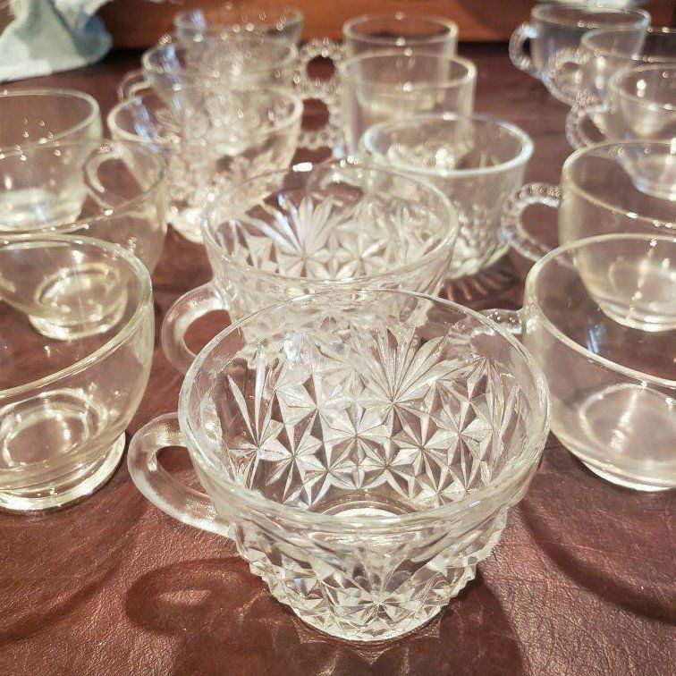 Glass punch cups