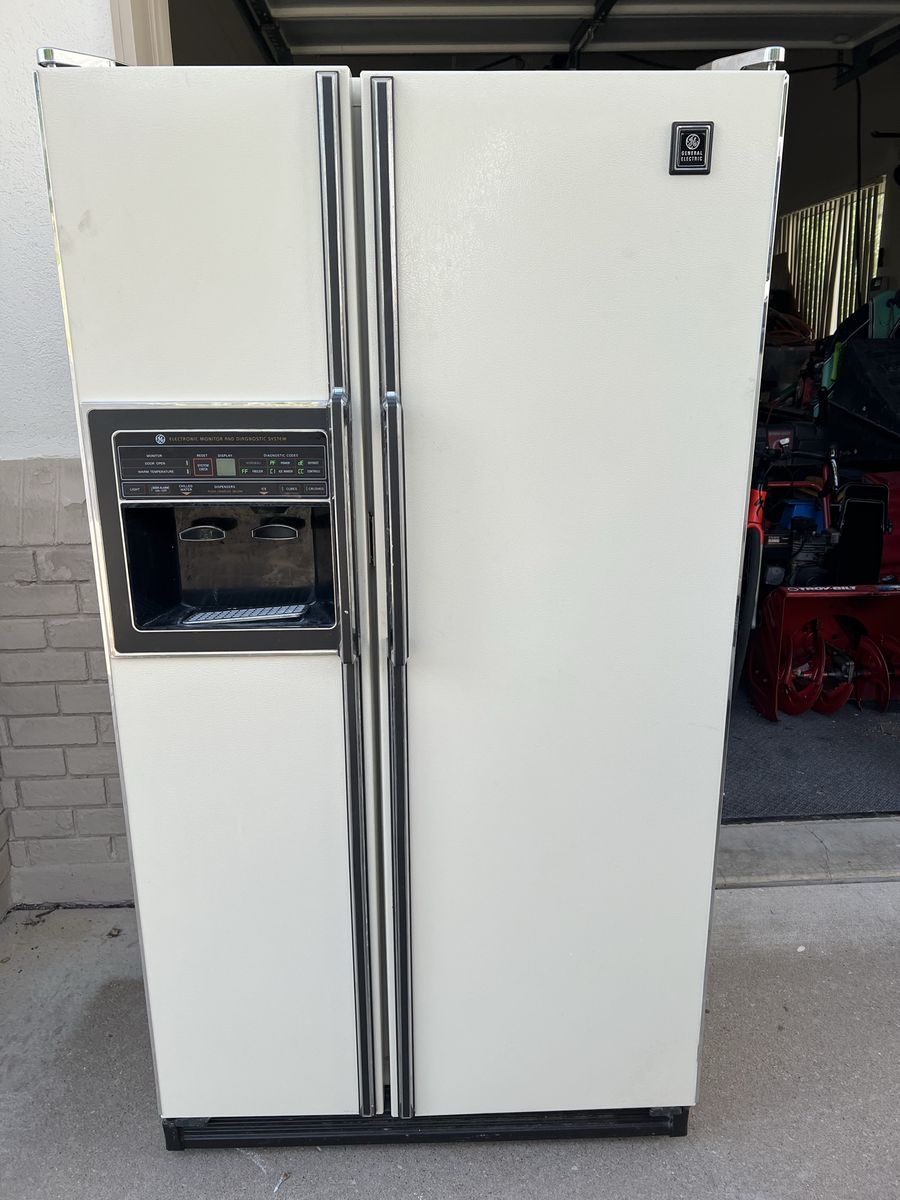GE Profile Arctica Side-by-Side Refrigerator with Ice & Water Dispenser - Bisque Finish