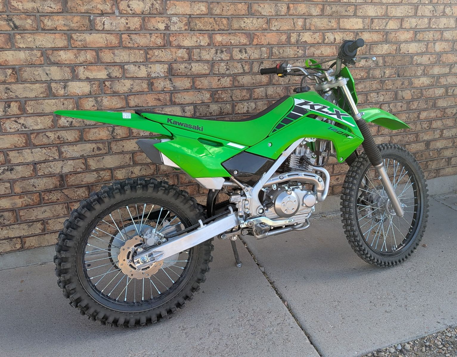 2025 KLX 140