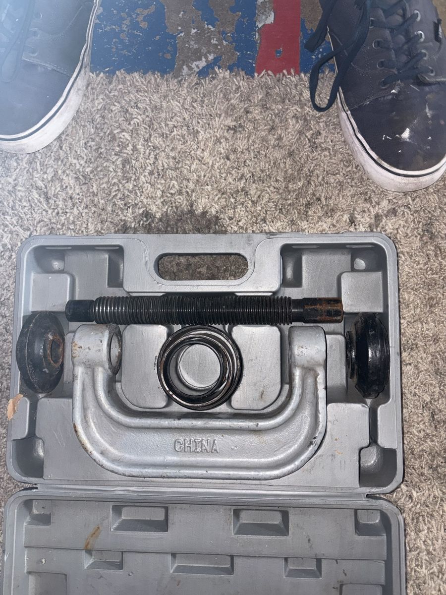 Ball Joint Press and U-Joint Removal Tool Kit with Storage Case