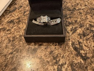 Weeding ring set