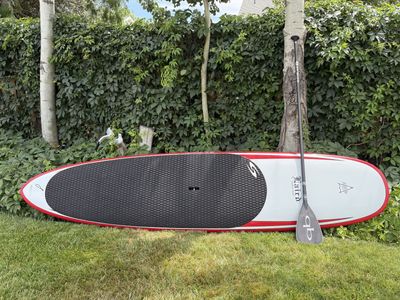 Premium Surftech Laird 11' Paddleboard + Quickblade Elite Race Carbon Paddle