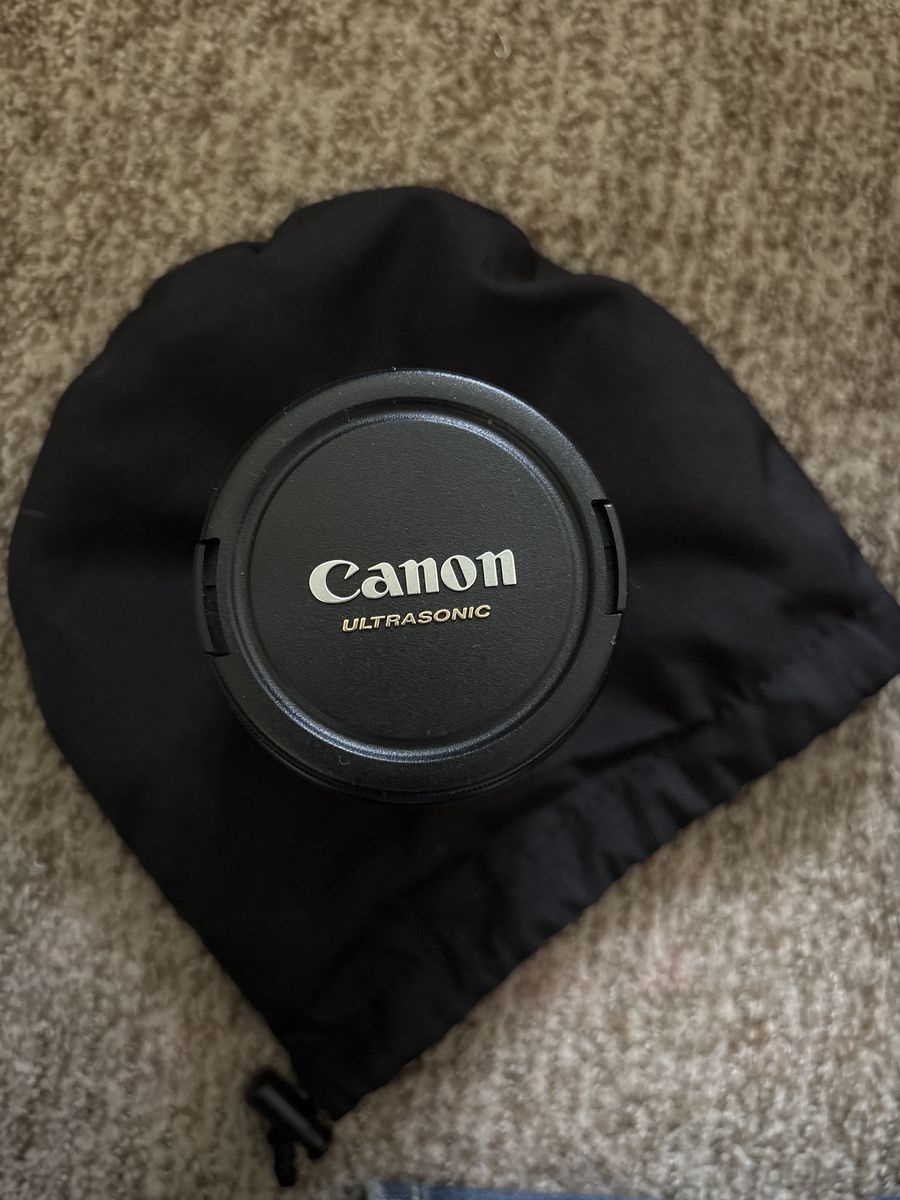 Canon EFS 17-85 mm lens