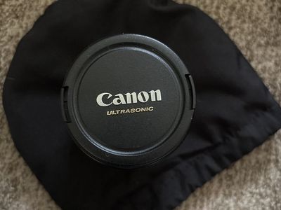 Canon EFS 17-85 mm lens