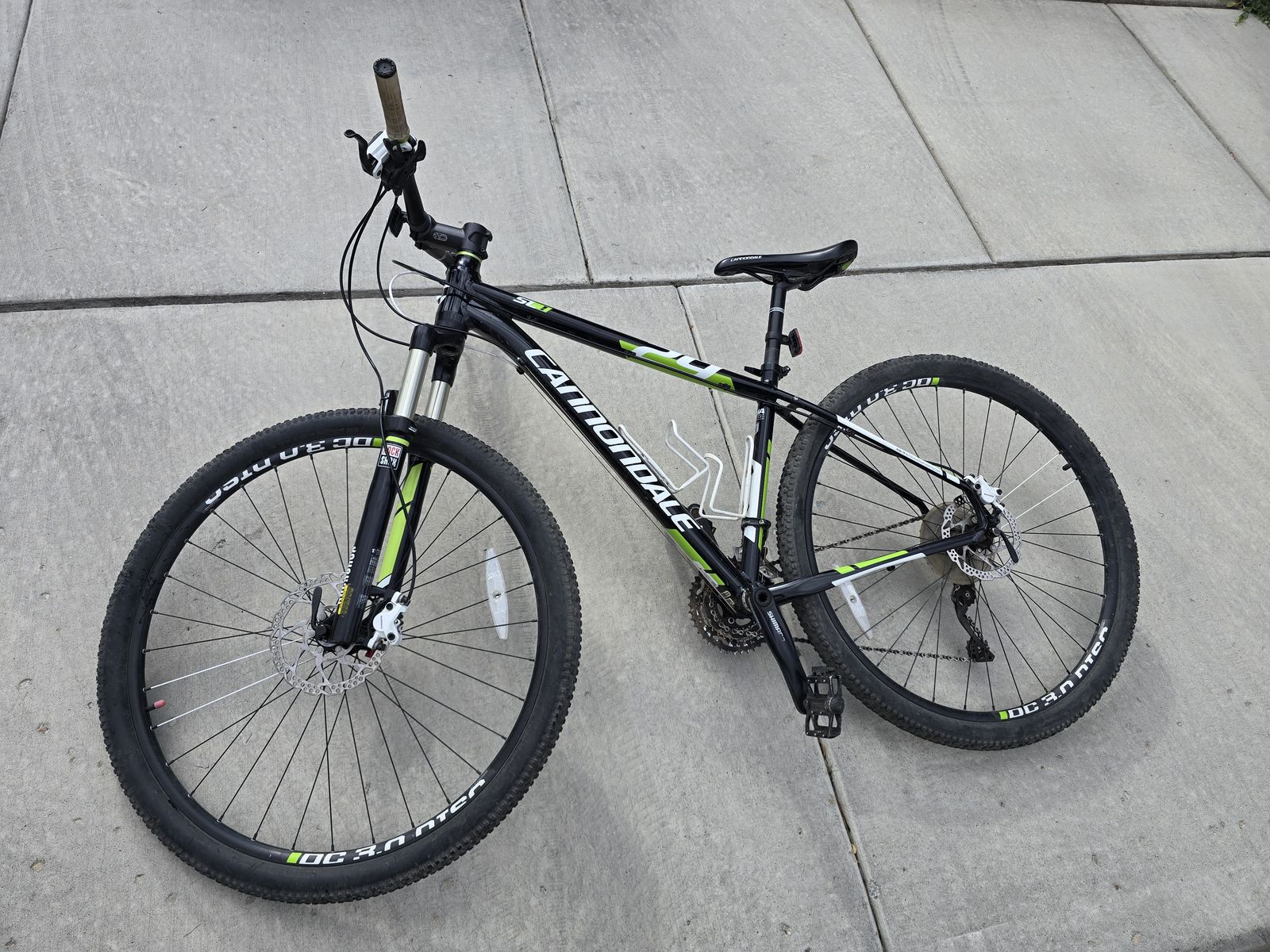Cannondale Trail SL 29er Mountain Bike – Medium Frame – RockShox Fork – $495