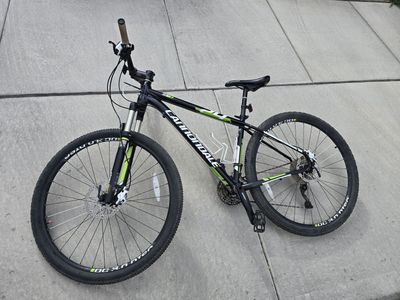 Cannondale Trail SL 29er Mountain Bike – Medium Frame – RockShox Fork – $495