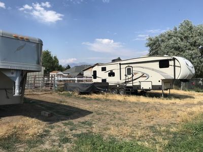 RV,BOAT AND TRAILER STORAGE