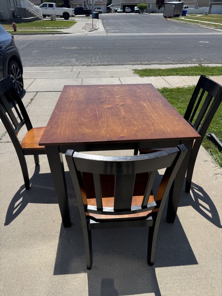 Kitchen Table