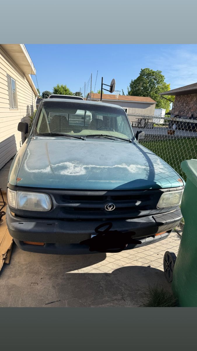 1994 Mazda B-Series 