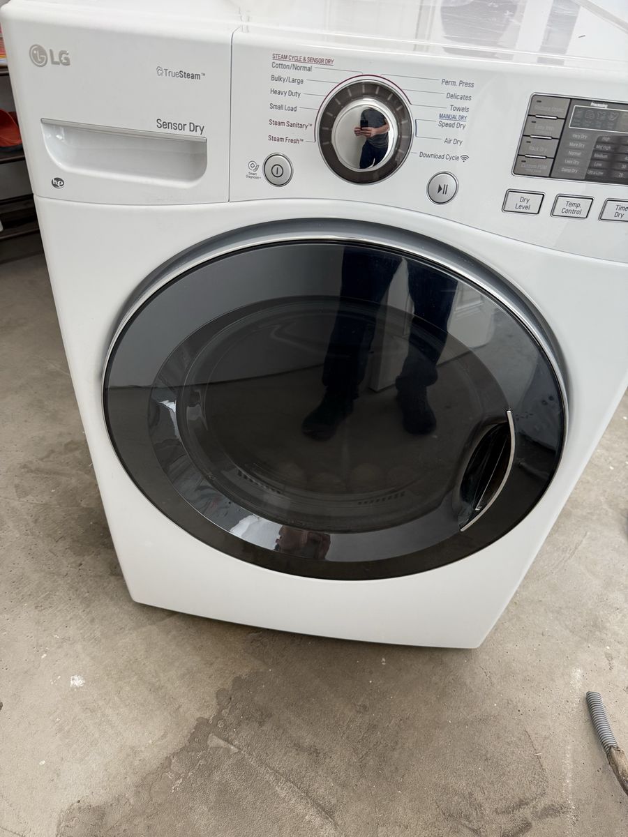 LG WM3575CW Washer & DLEX3570W Electric Dryer Set - White, Front Load, TrueSteam