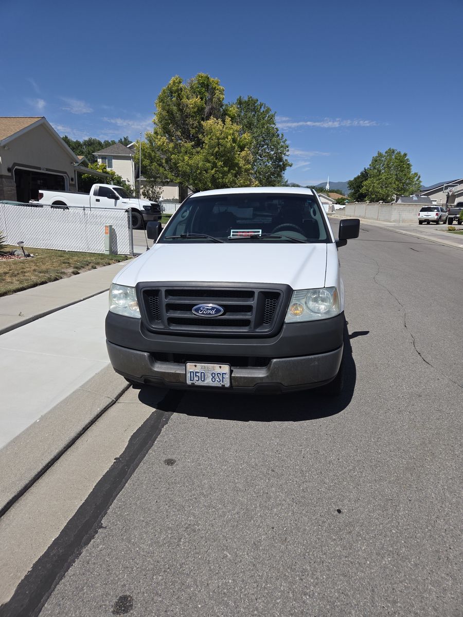 2005 Ford F-150 XLT