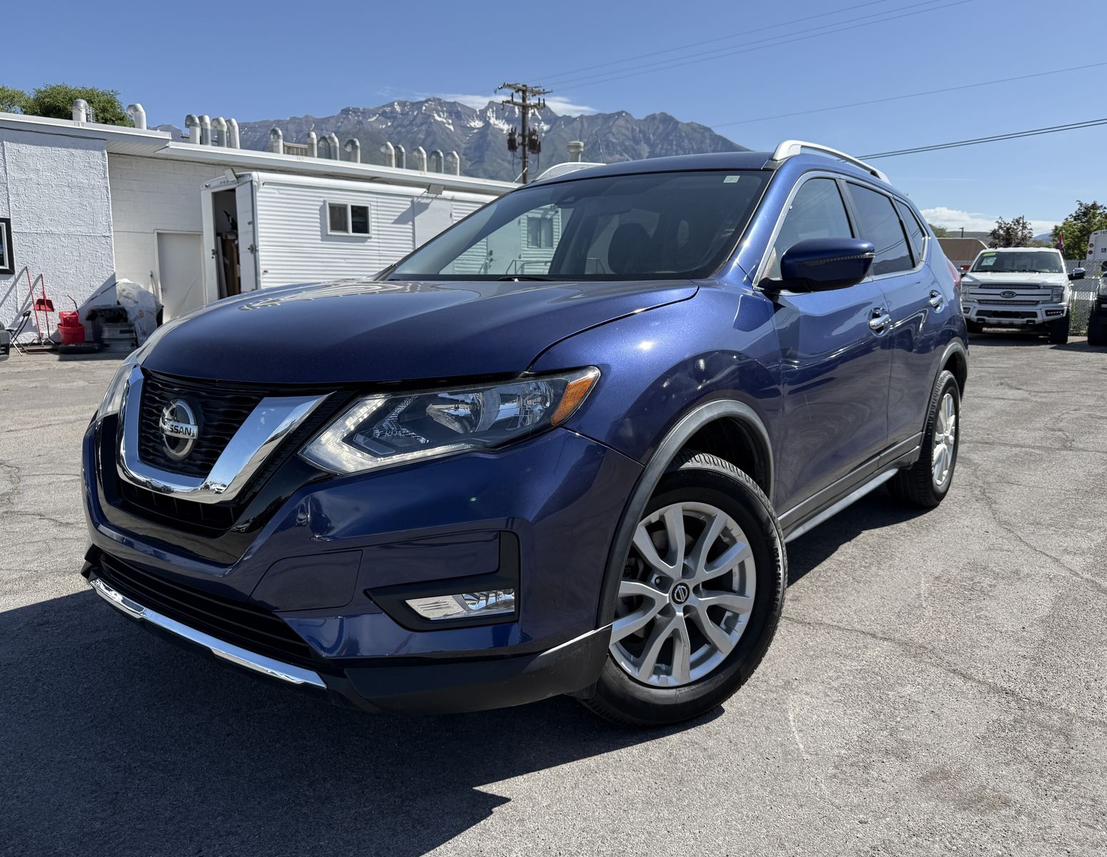 2020 Nissan Rogue SV