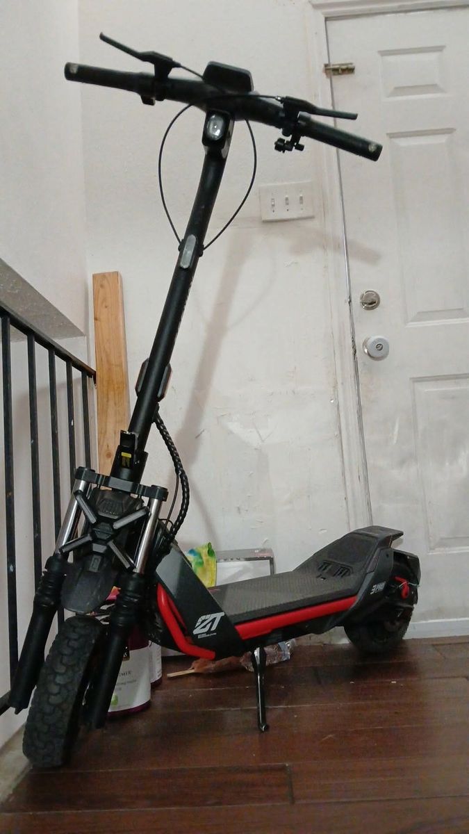 Segway ZT 3 PRO Scooter