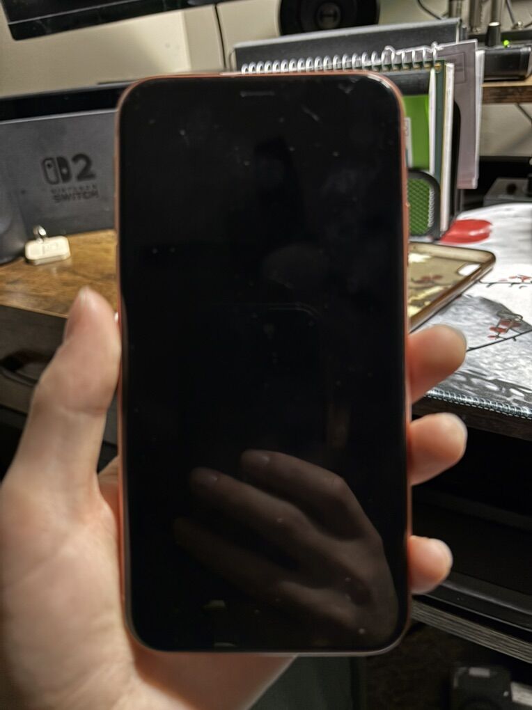 iphone XR - Locked AT&T