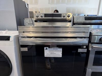Samsung Bespoke 30” Smart Slide-In Electric Range