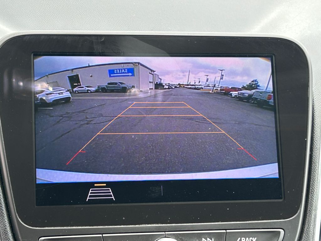 Main image 15