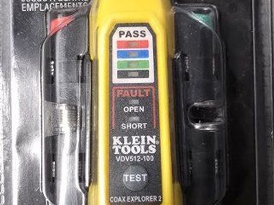 KLEIN TOOLS VDV512-101 Coax Explorer 2 Tester & Remote Kit - Tests 4 Locations, AAA Batteries (asking price o.b.o.)