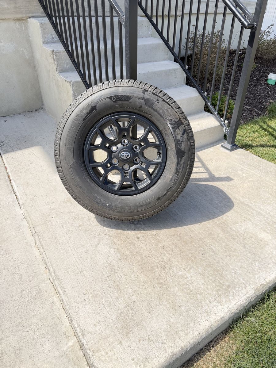 Toyota Tacoma Rims and Tires 245/75R16 Michelin