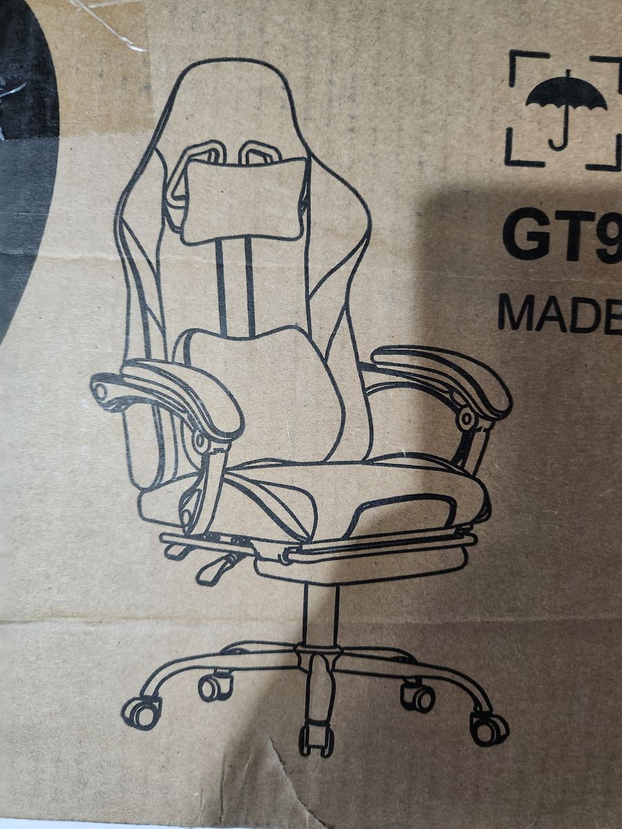 GTPLAYER GT905 Ergonomic Gaming Chair with Retractable Footrest – Brand New in Box