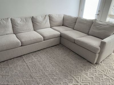 FREE DELIVERY! Designer Sectional