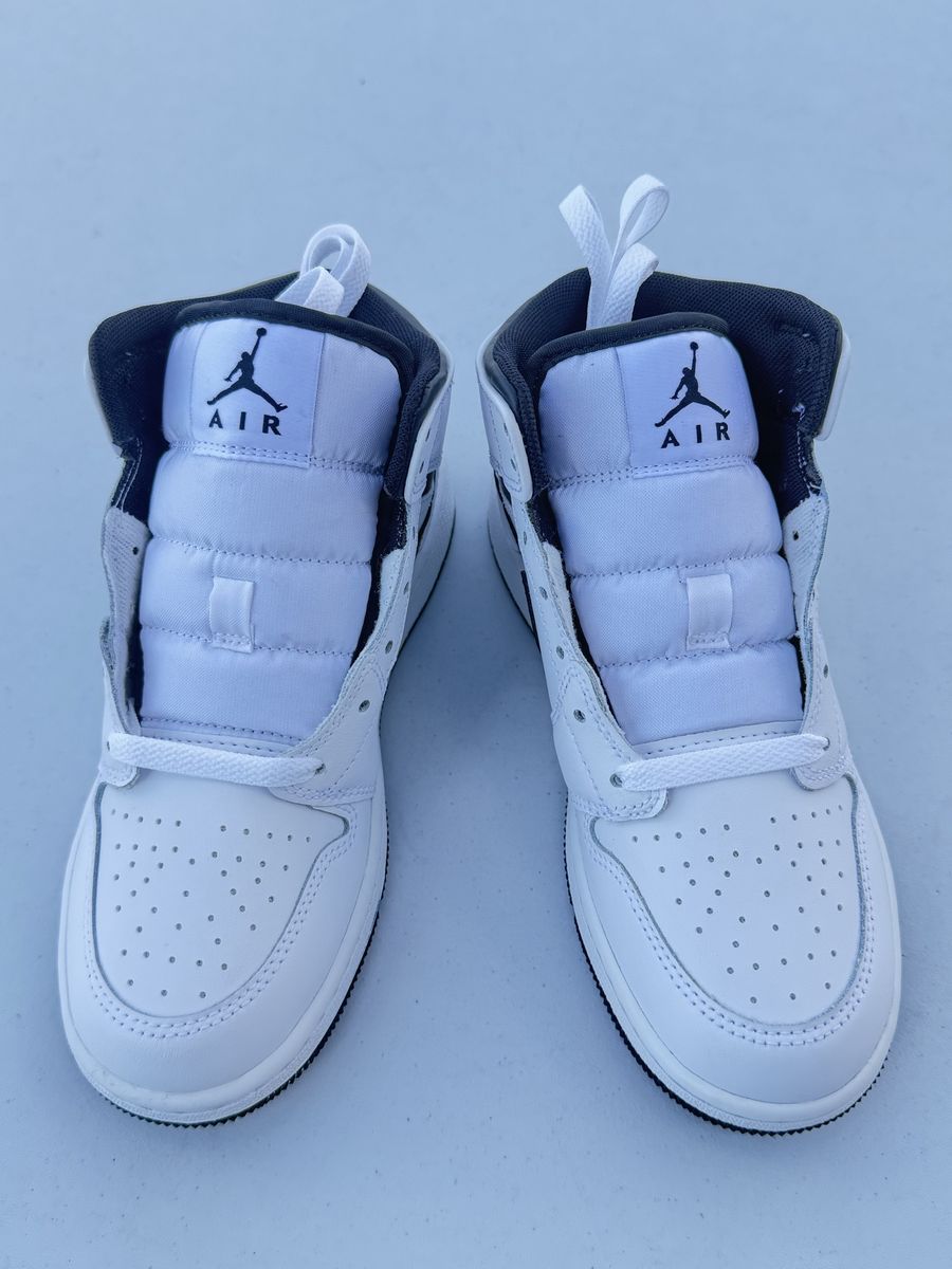 Air Jordan 1 Mid Reverse Panda GS Size 4Y White Black DQ8423-132 New in Box