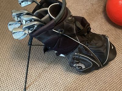 Callaway Golf Apex 21 irons, stiff 6-A, CB Wedges, and bag, $600