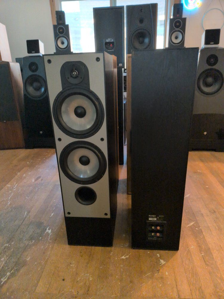 paradigm monitor 9