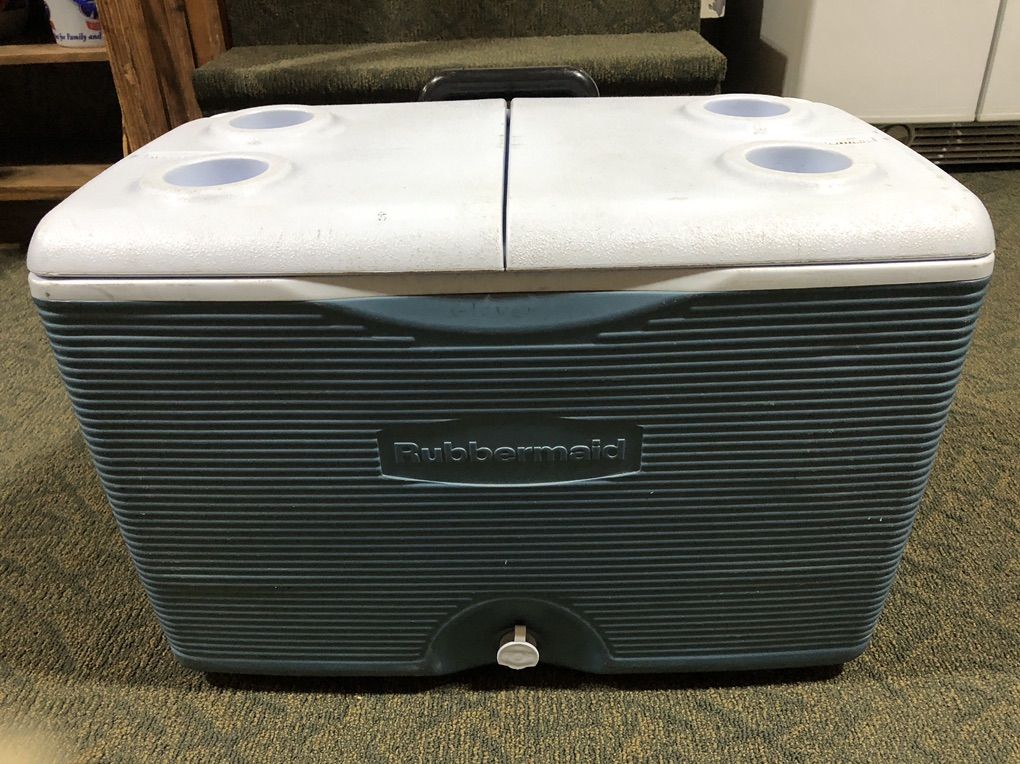 Ice Chest On Wherls