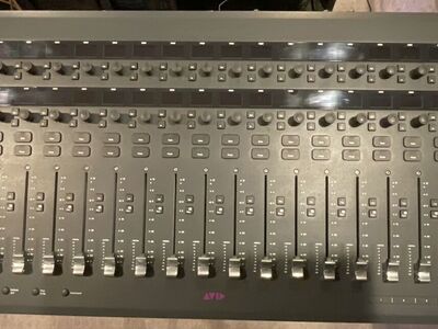 Avid S3 Audio Interface / Mixer for DAW Recording Pro Tools