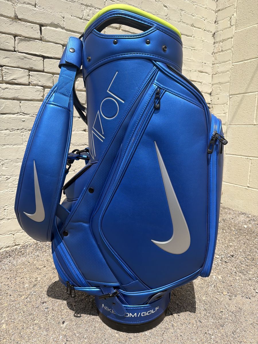 Nike Vapor RZN Golf Bag Collectors Rare w/cover