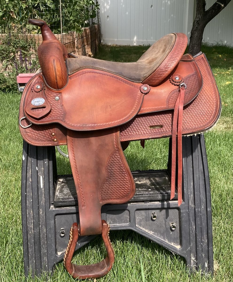 Crates Western Trail Saddle
