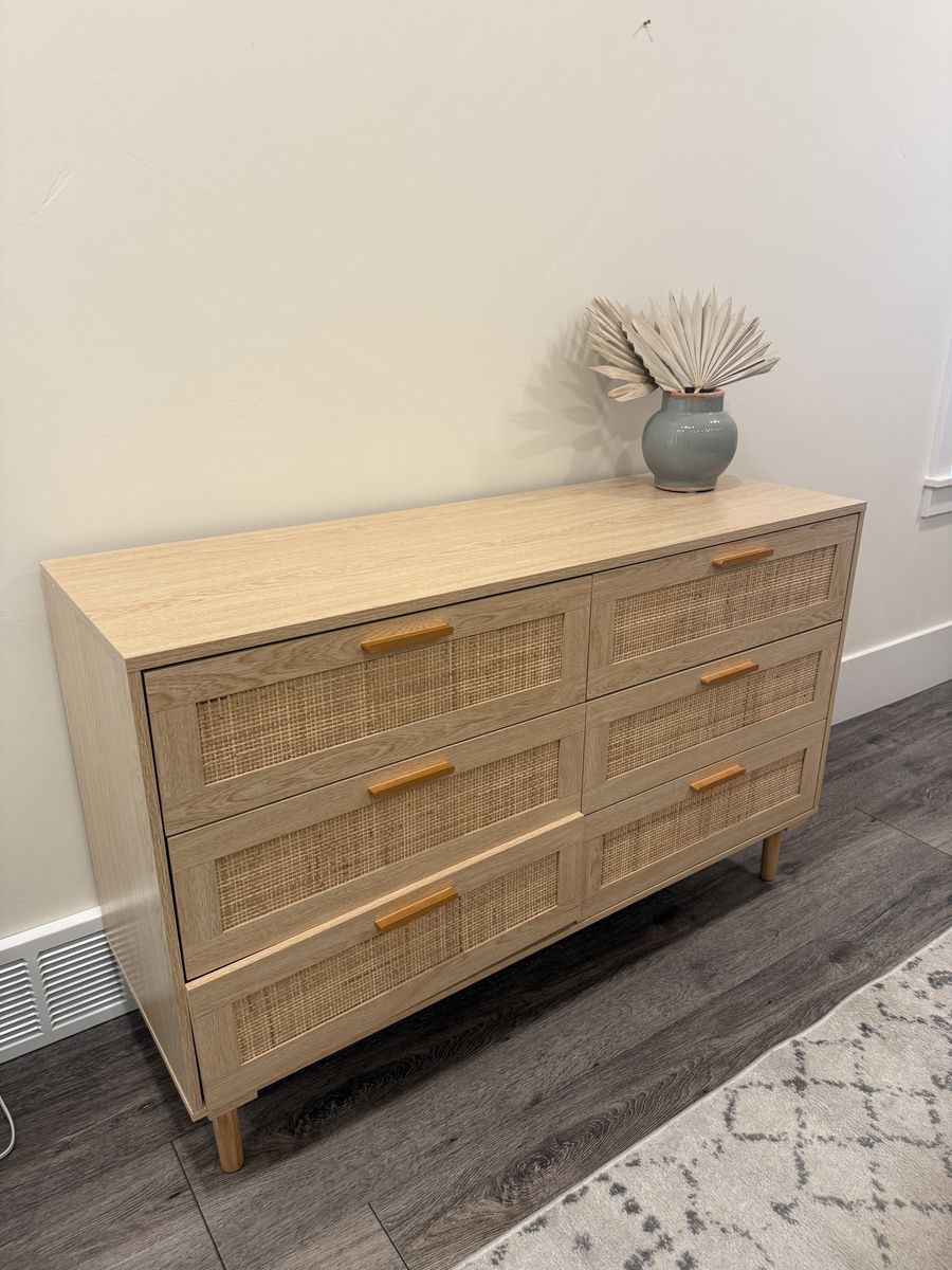 Rattan 6-Drawer Dresser (Bay Isle Home, boho style)