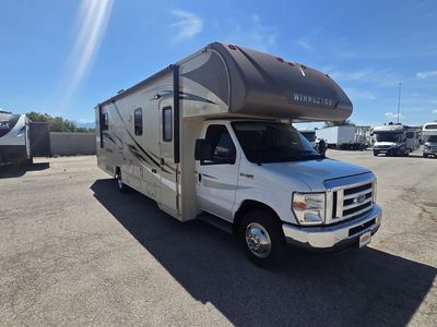 2018 Winnebago Minnie Winnie 31K sleeps 8