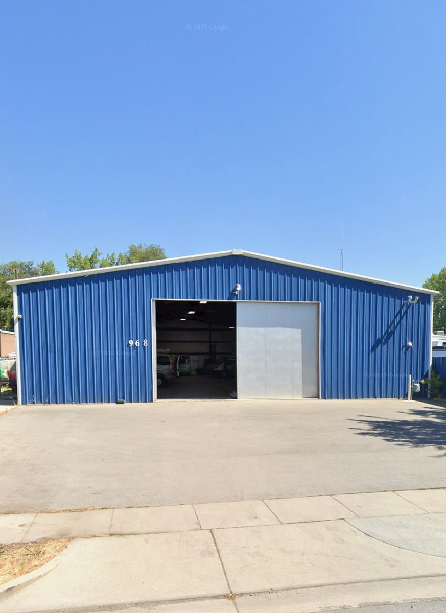 Warehouse For Rent