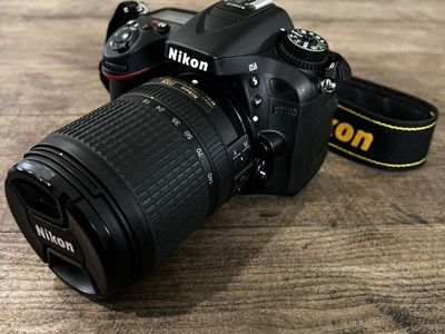 Nikon D7100 And 18-140mm DX lens