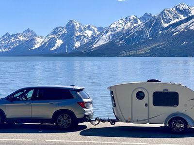 2018 InTech Luna Travel Trailer – Lightweight, Off-Grid Ready with Solar, Excellent Condition