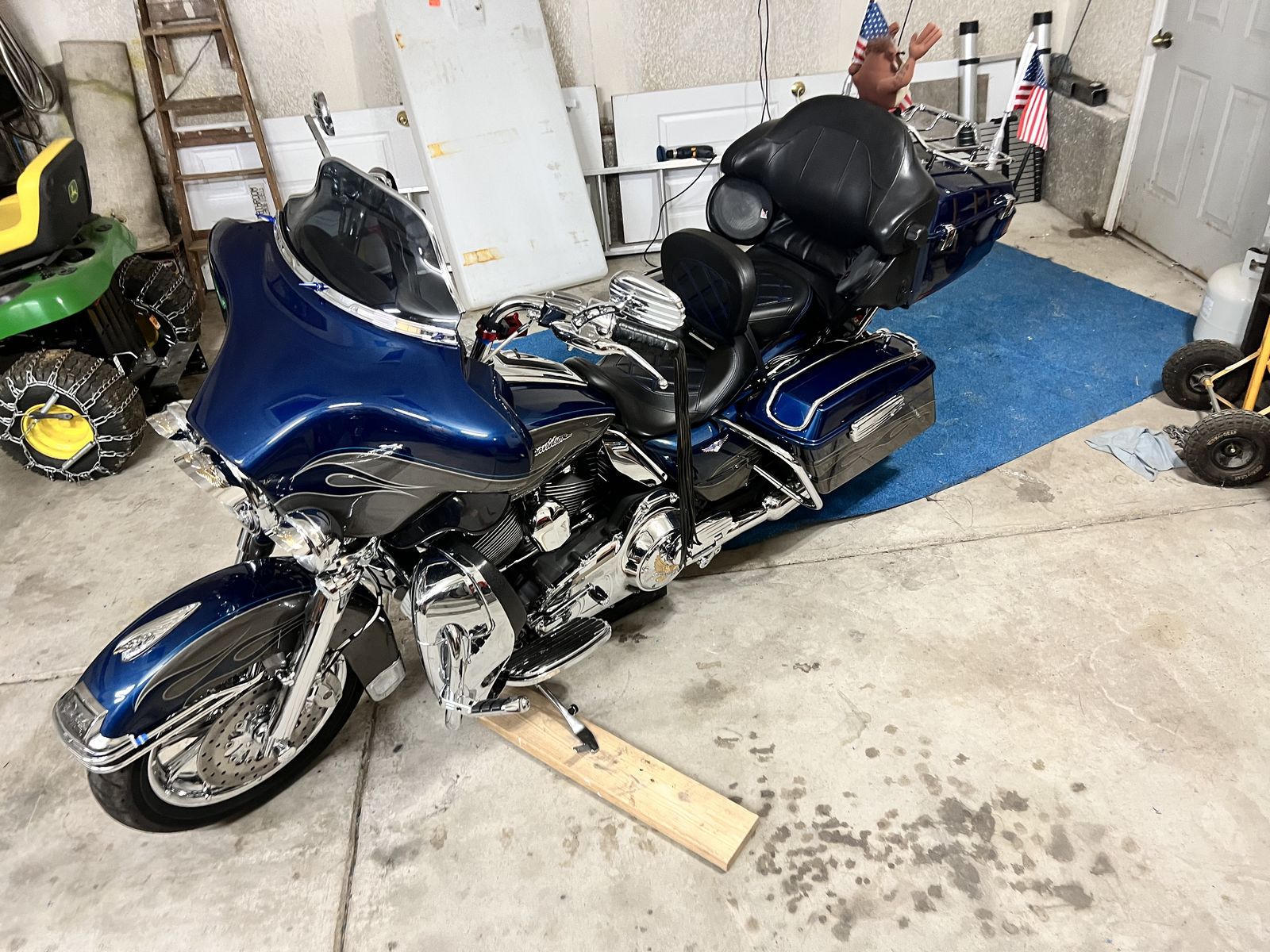2010 Harley Davidson Electra Glide CVO