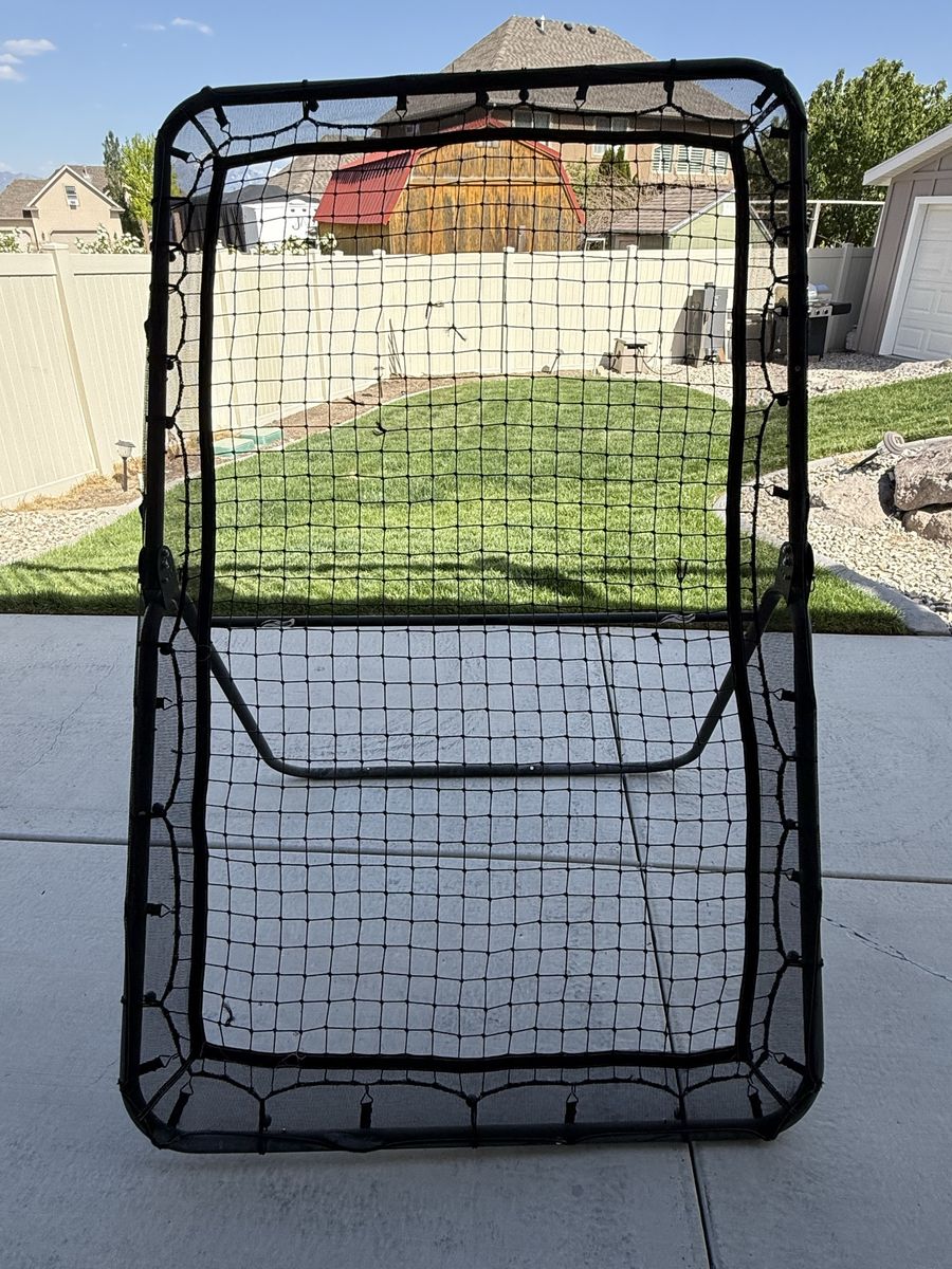 Lacrosse Rebounder – 48”W x 76”L – $75