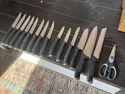 J.A. Henckels International Knife Block Set – 15 Piece