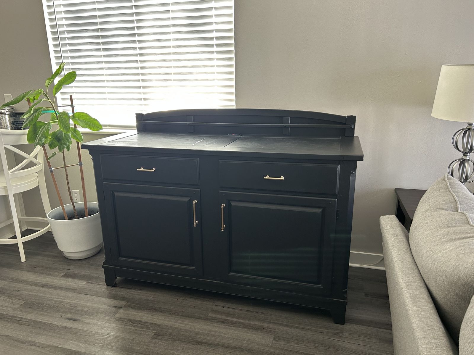 $800 OBO Bassett Furniture 5 foot Buffet w/warm stones & outlet