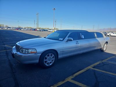2009 Lincoln Town Car Limousine Pkg