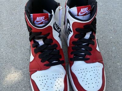 Women’s Nike and On Cloud size 5.5,5 shoes