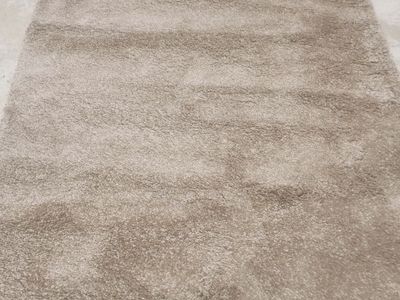 New. Safavieh 5x8 Brown Mocha Area Rug