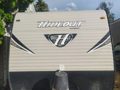 2018 Keystone RV Hideout LHS Mini Series M-176 Travel Trailer - Sleeps 6, 21.5 ft